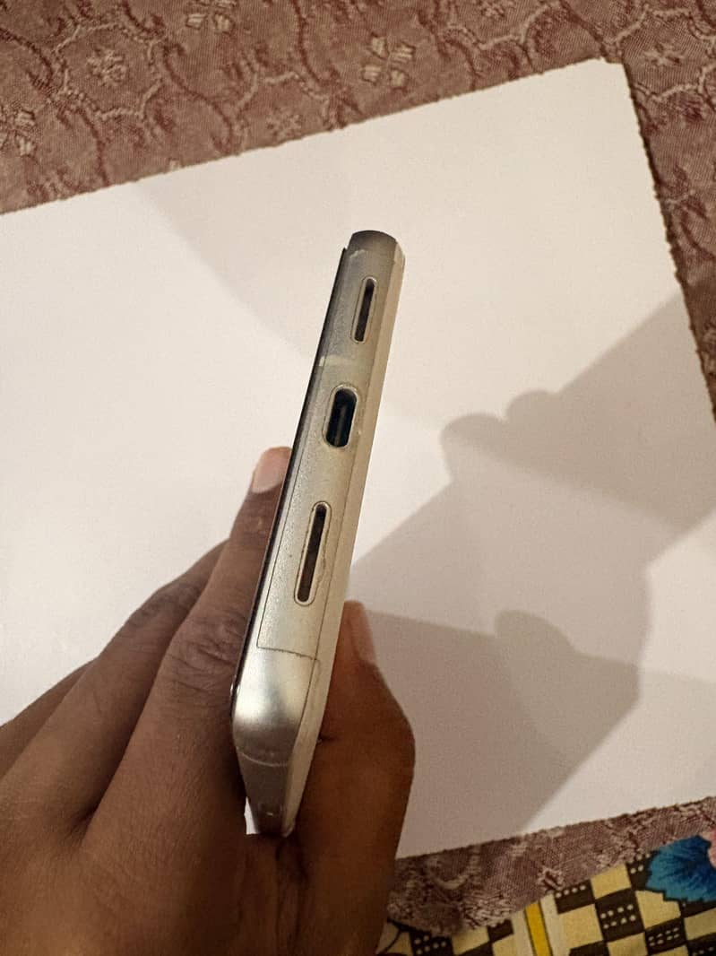Google Pixel 7 3