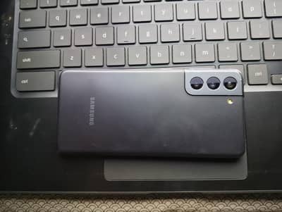 Samsung Mobile S21     8/128