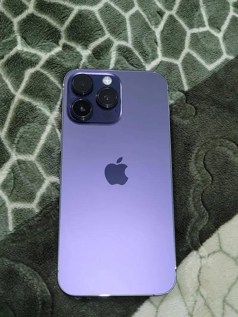 Apple iPhone 14 Pro Max 0