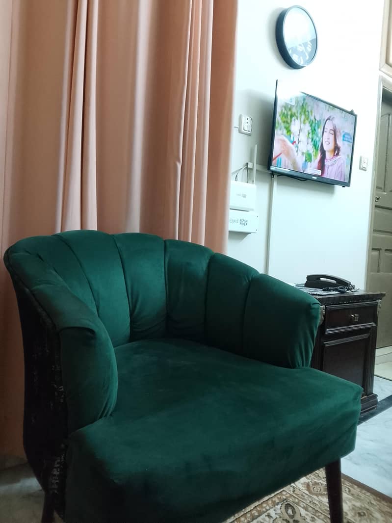 Mini sofa chairs 2
