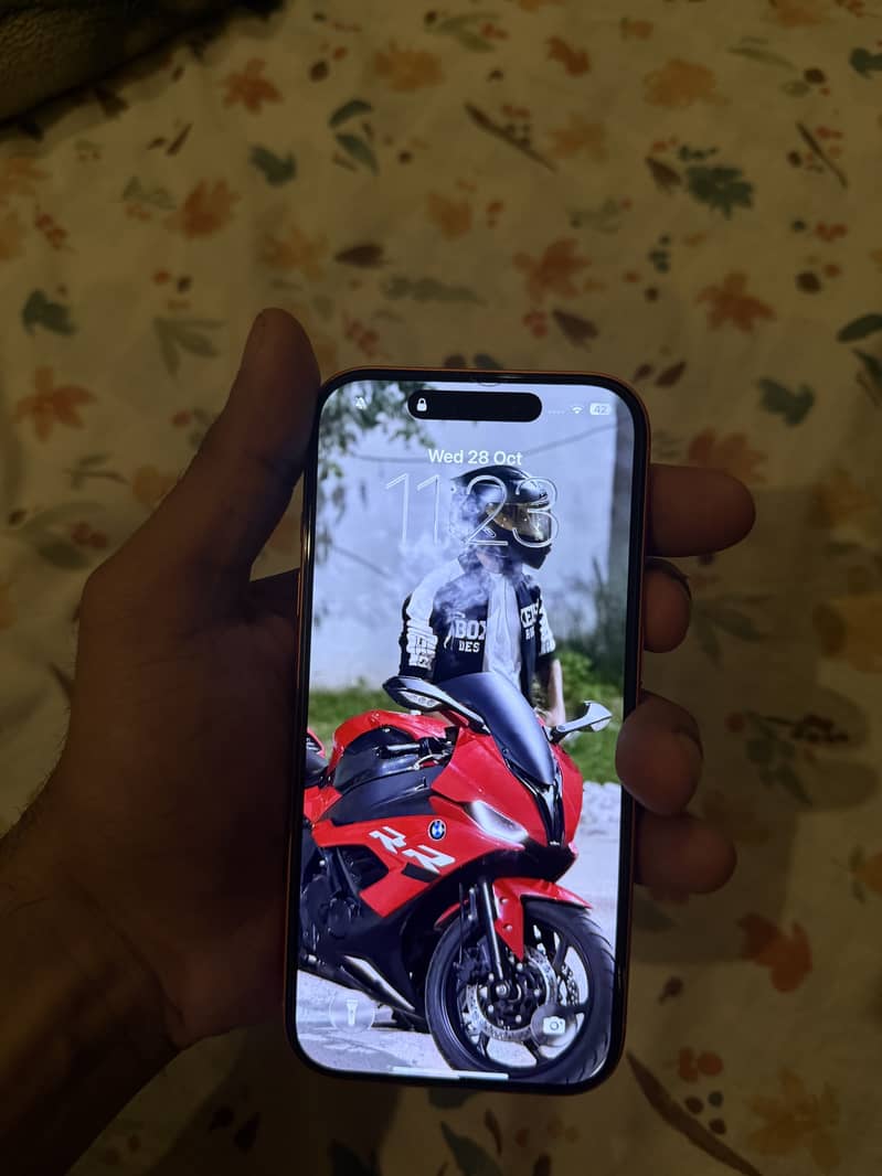 Apple iPhone 17 Pro 1