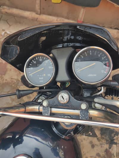 Baike Me koi Kam Engine Bilkul Okay ha har cheez se okay baike ha