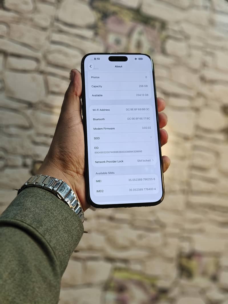 Apple iPhone 16 Pro Max 3