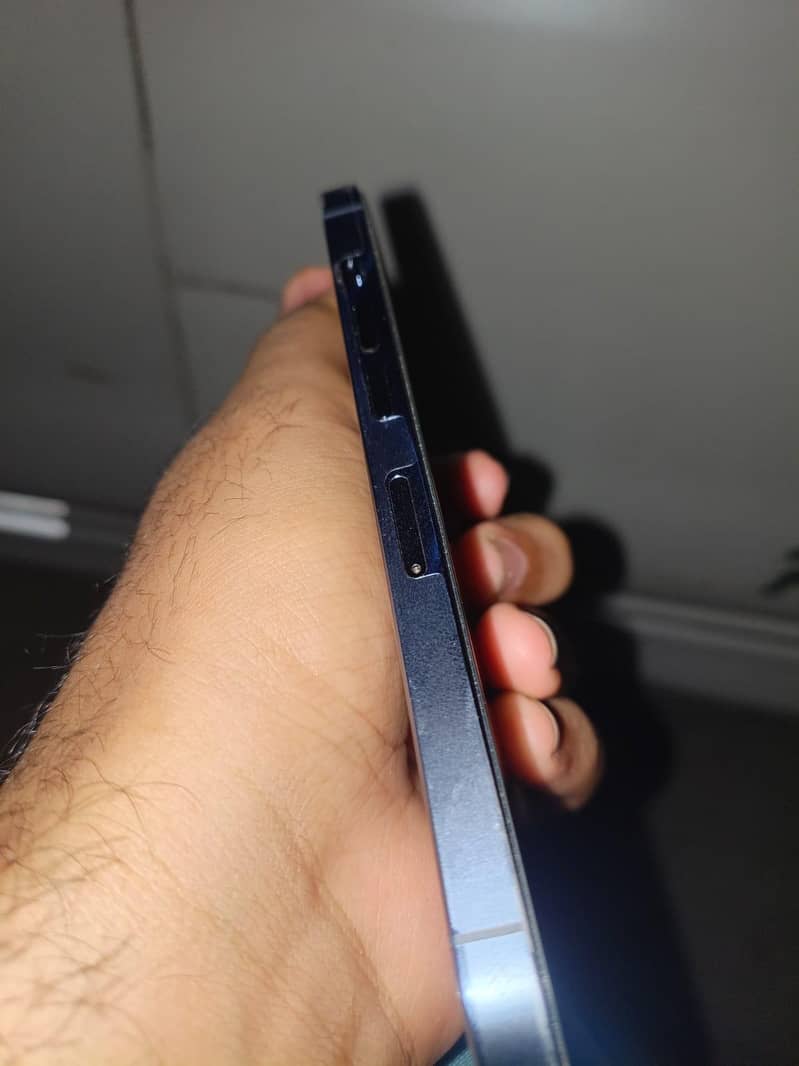 Apple iPhone 13 Pro 3