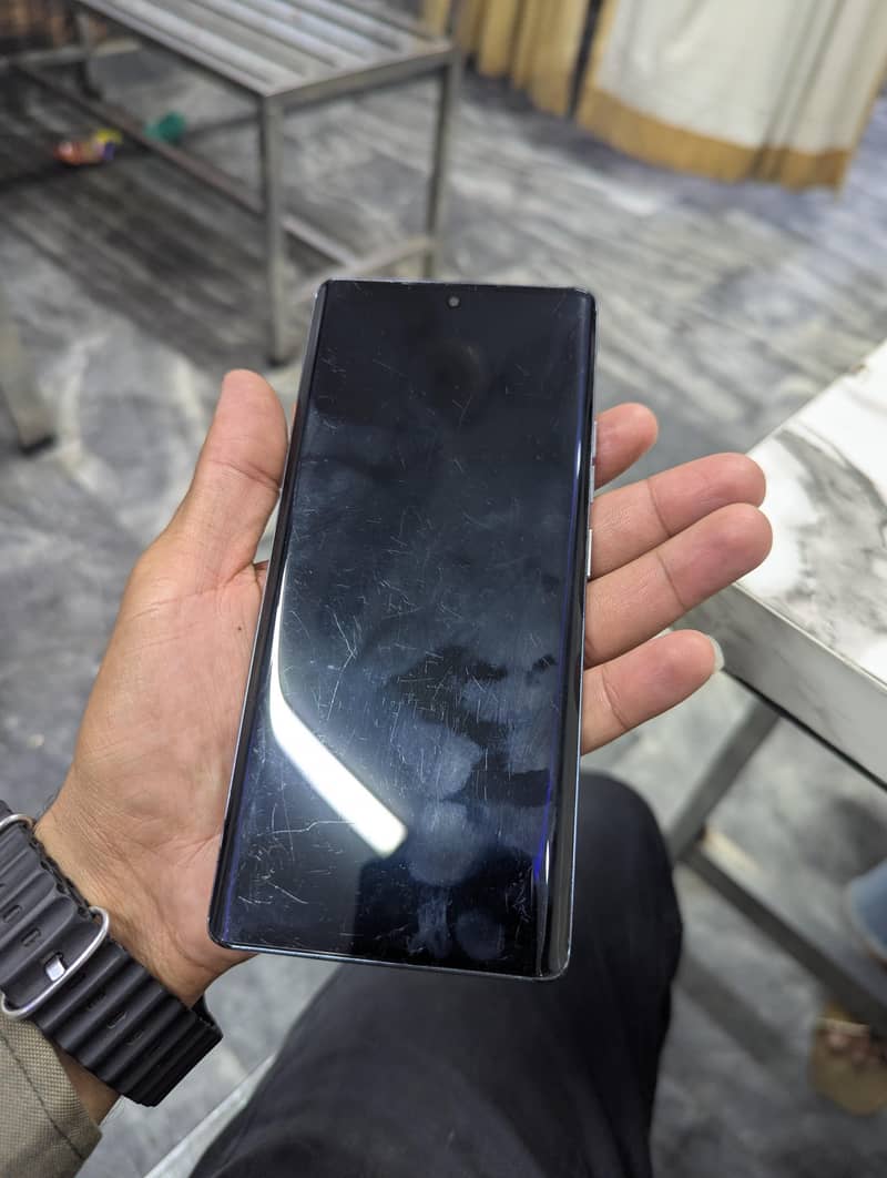 Tecno CAMON 40 Pro 2