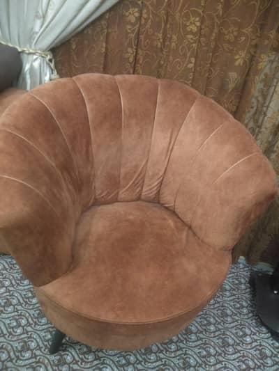 2 coffee chairs