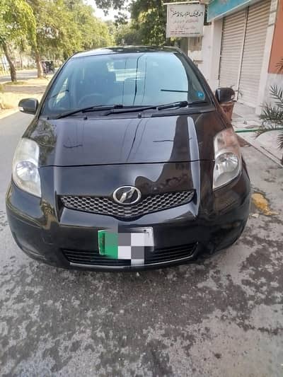 Toyota Vitz 2010