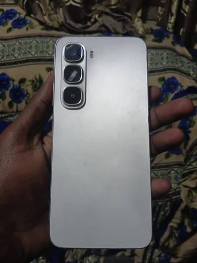 Infinix Hot 60i