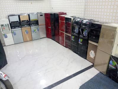 water dispensre glass door