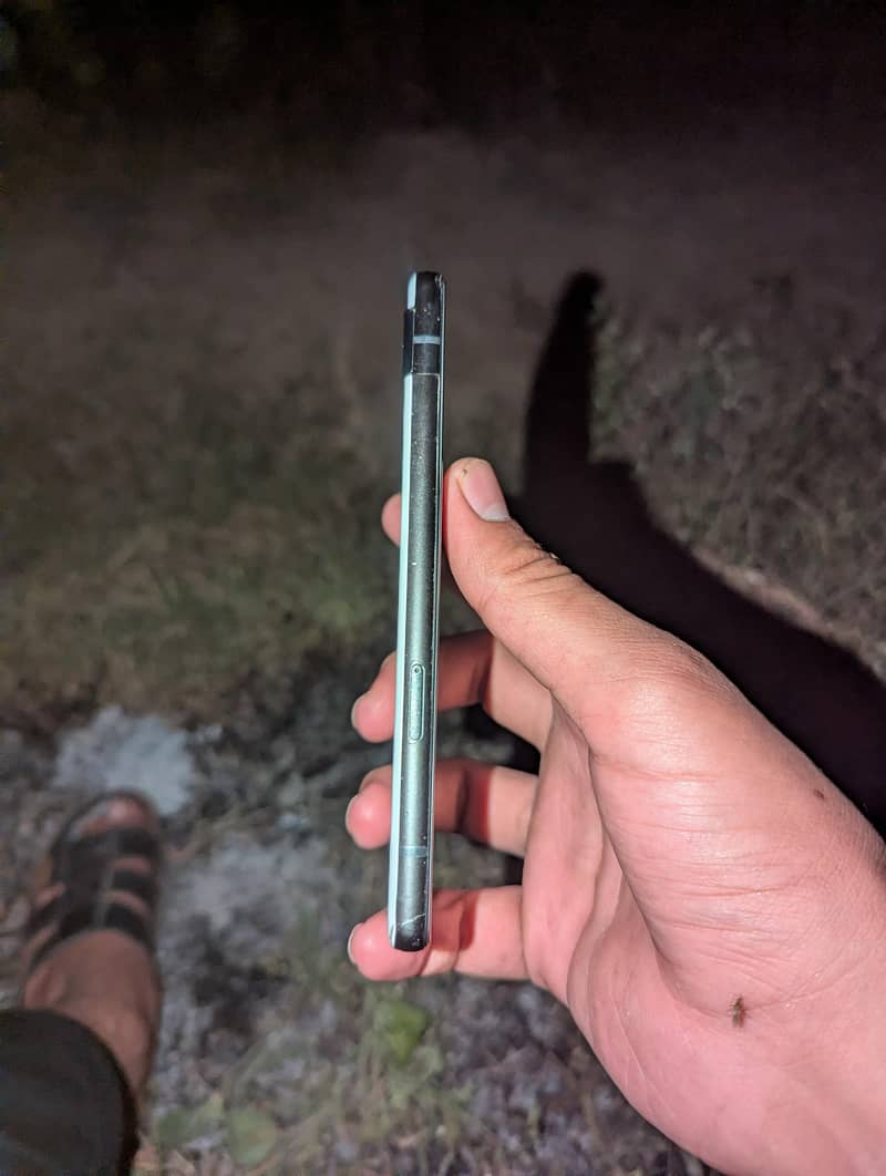 Google Pixel 6a 3