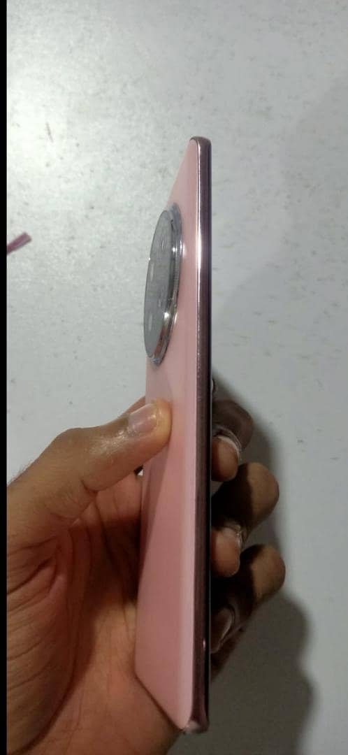 Infinix Zero 40 1