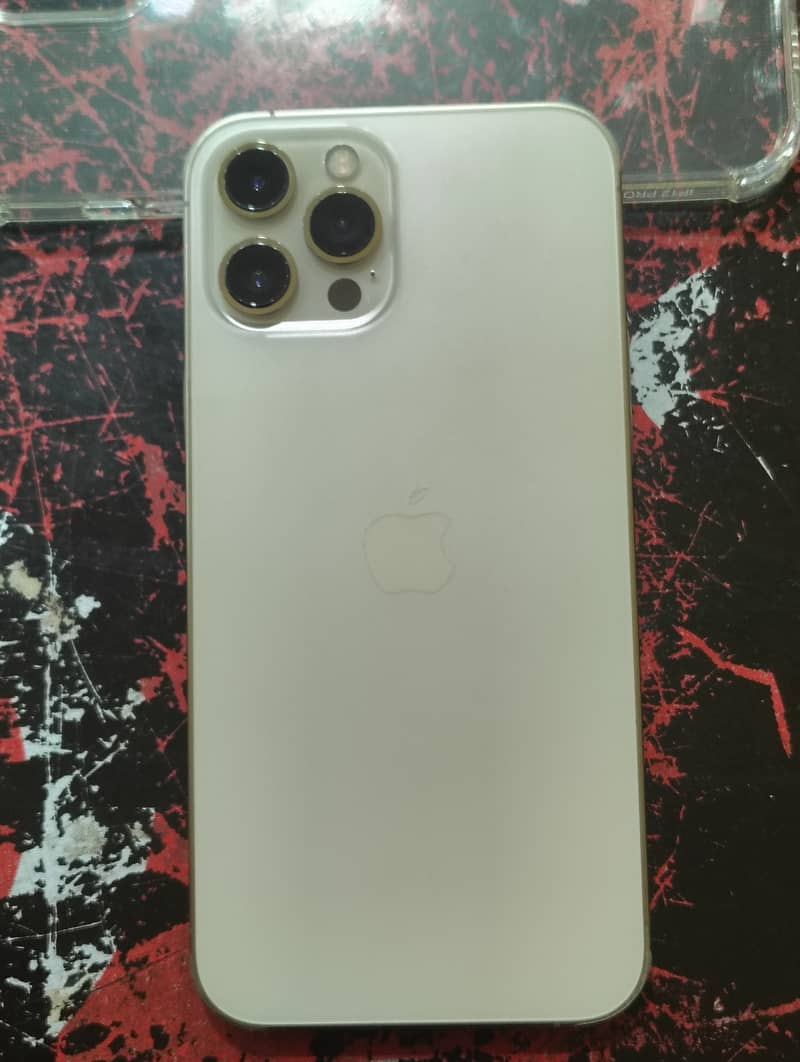 Apple iPhone 12 Pro Max 3
