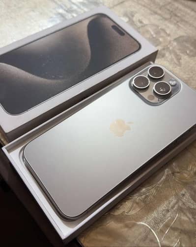 Apple iPhone 15 Pro Max