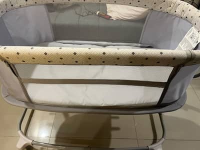 Mastela 3 in 1 bassinet