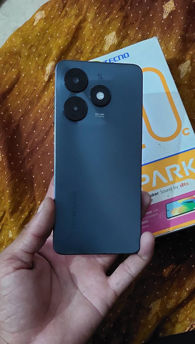 Tecno Spark 20C 9