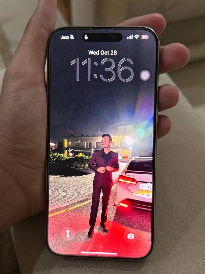 Apple iPhone 15 Pro Max 2