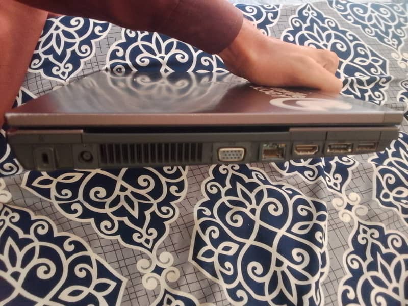 HP probook 3