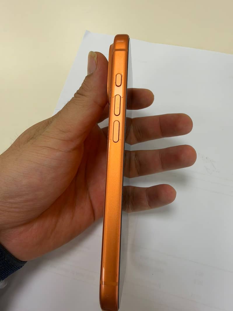 Apple iPhone 17 Pro 2