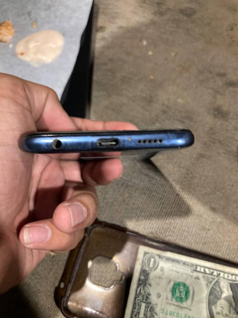 Xiaomi Redmi Note 9 Pro 3