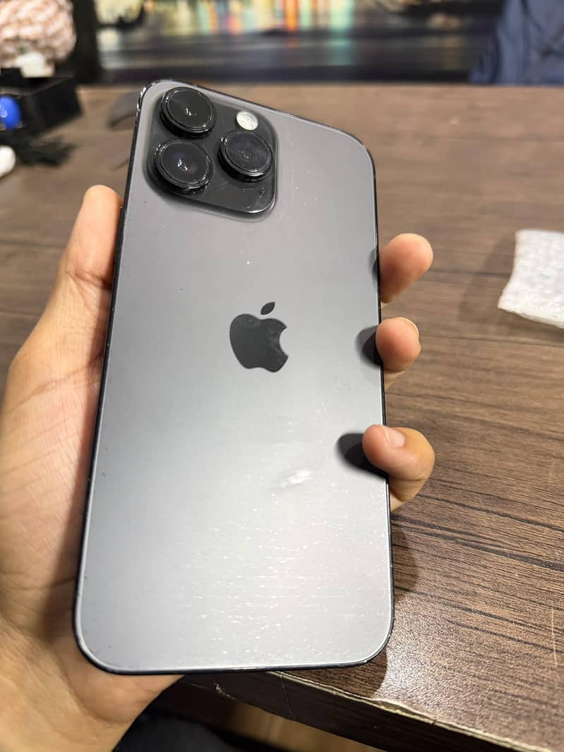 Apple iPhone 14 Pro Max 5