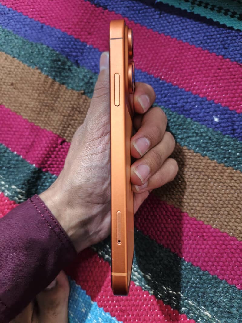 Apple iPhone 17 Pro Max 1