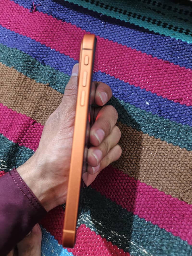 Apple iPhone 17 Pro Max 2