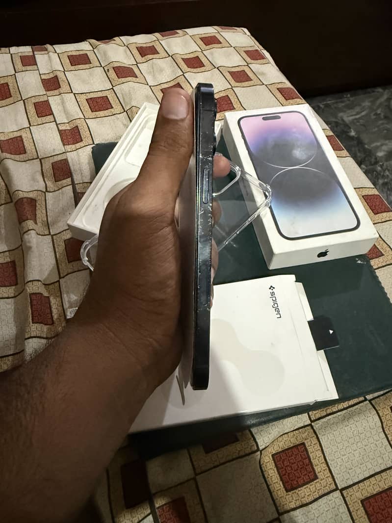 Apple iPhone 12 Pro Max 12