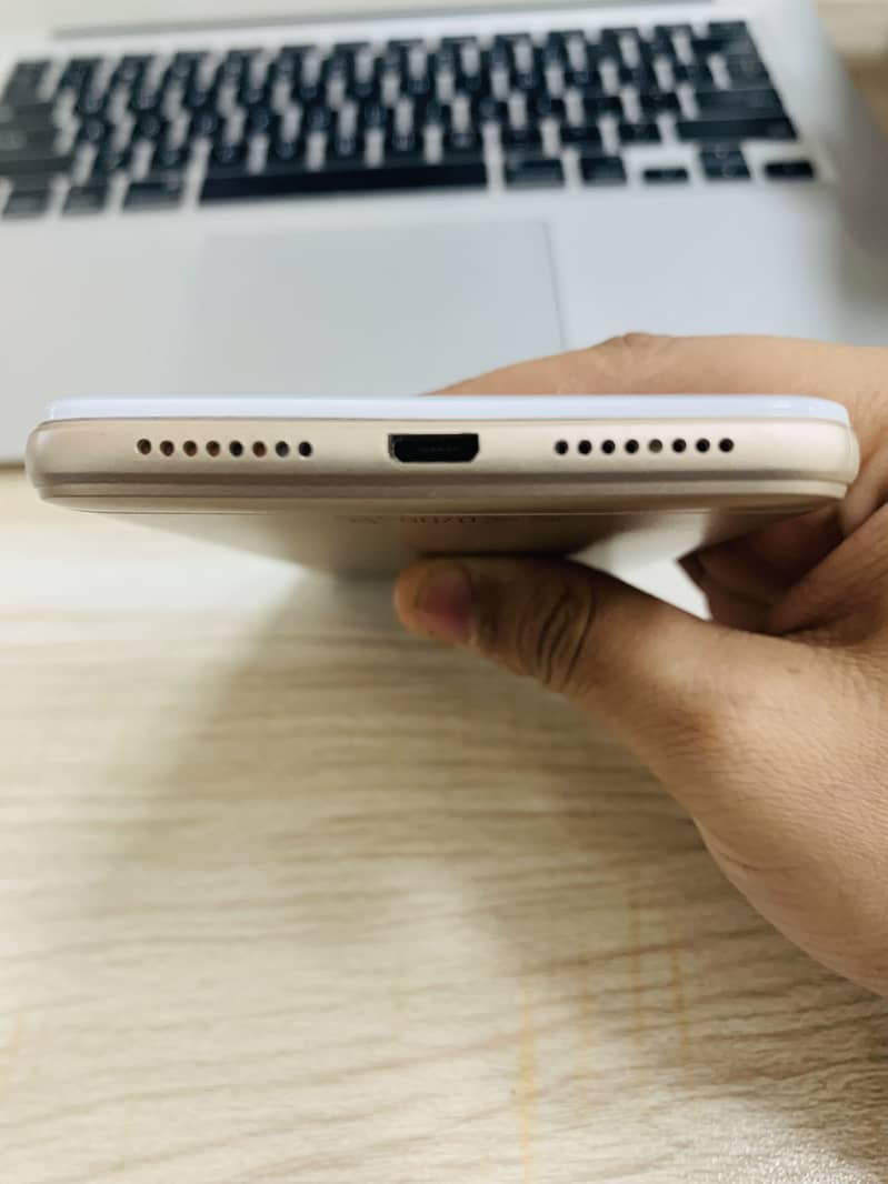 OPPO A37 1