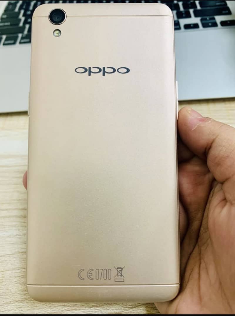 OPPO A37 2