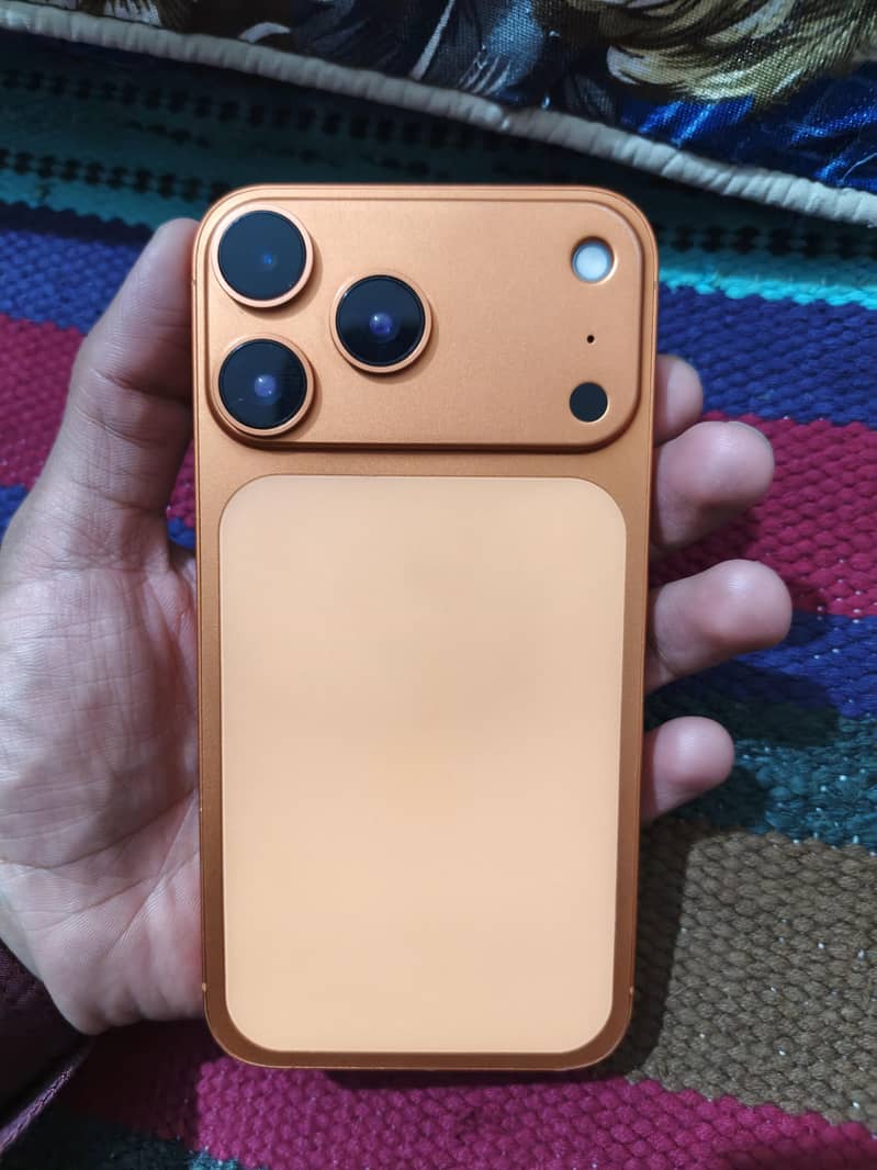 Apple iPhone 17 Pro Max 5