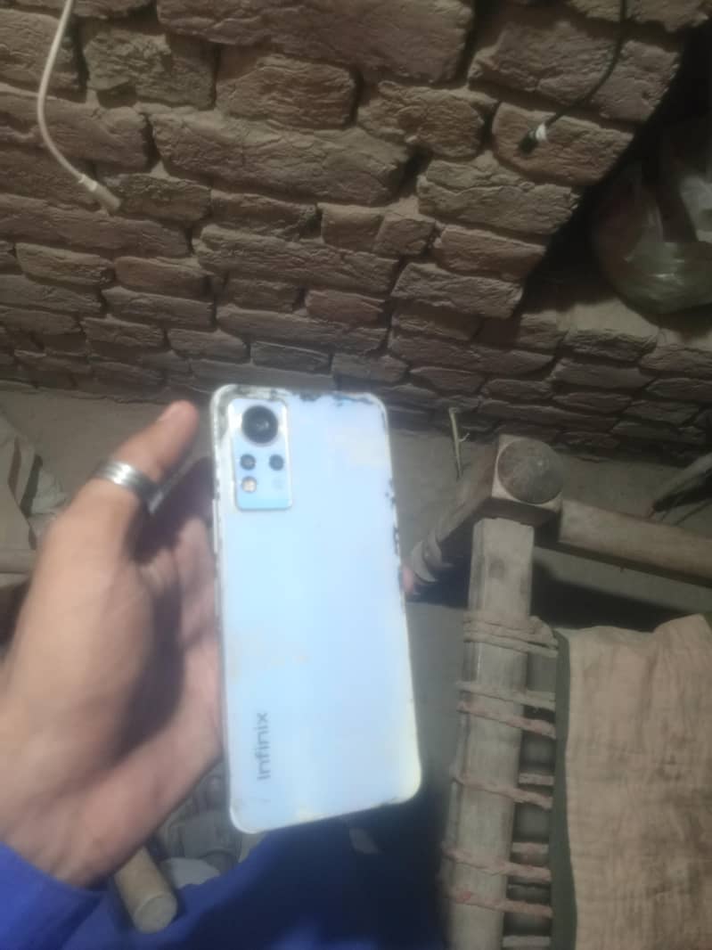 Infinix Note 10 4