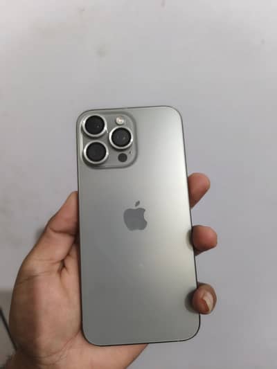 Apple iPhone 15 Pro Max