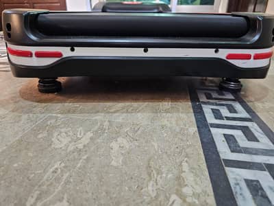 Treadmill running machine Ac moter 150kg weight supported