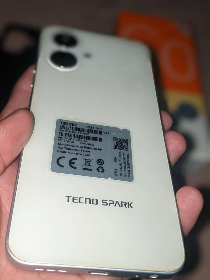 Tecno Spark Go2 4