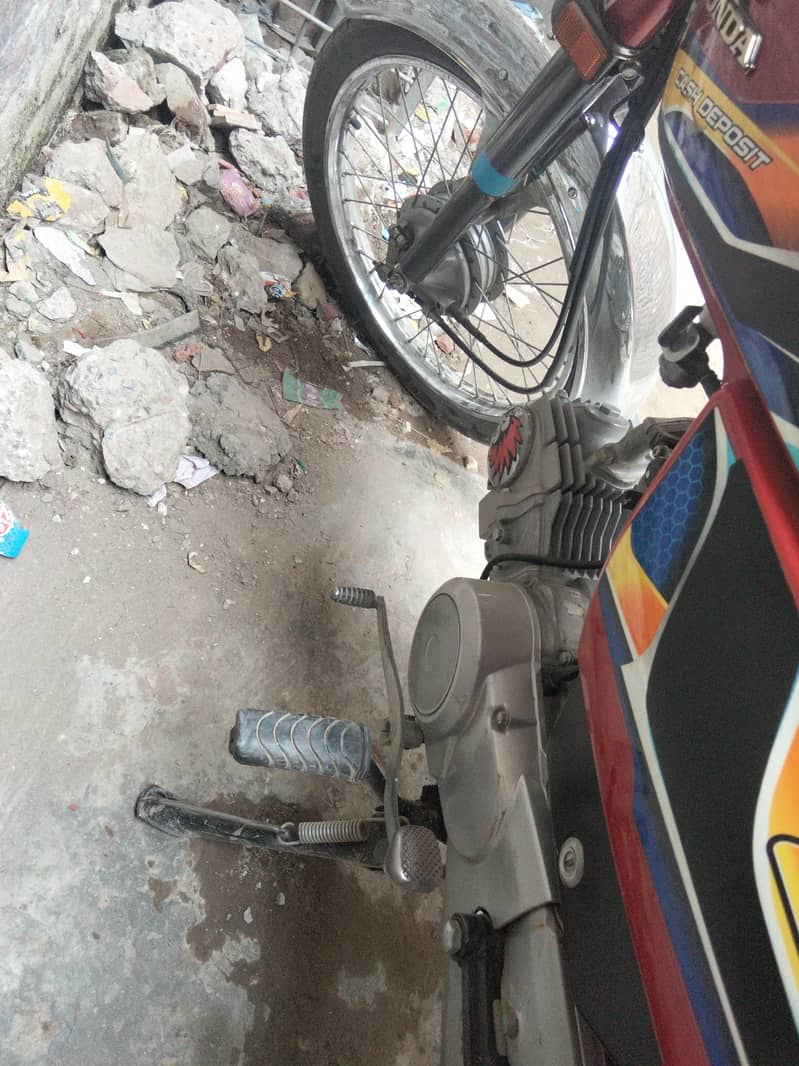 Honda CD 70 3
