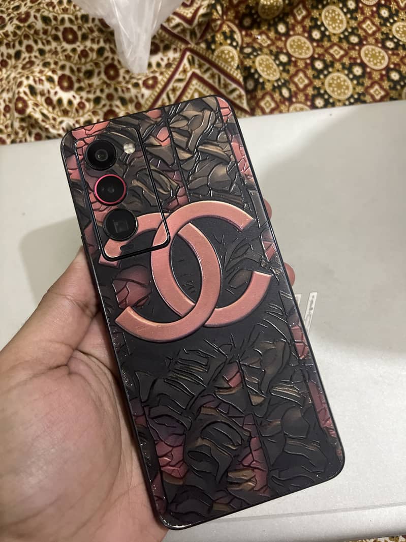 Tecno CAMON 18 Premier 0