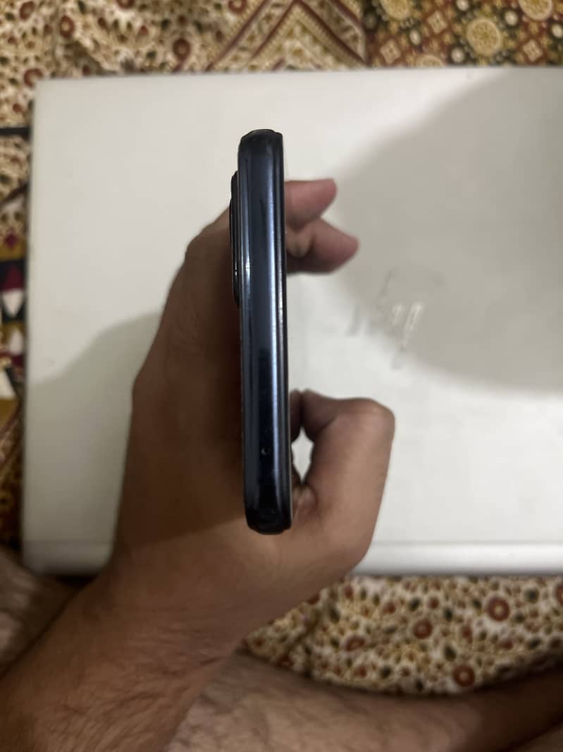 Tecno CAMON 18 Premier 4