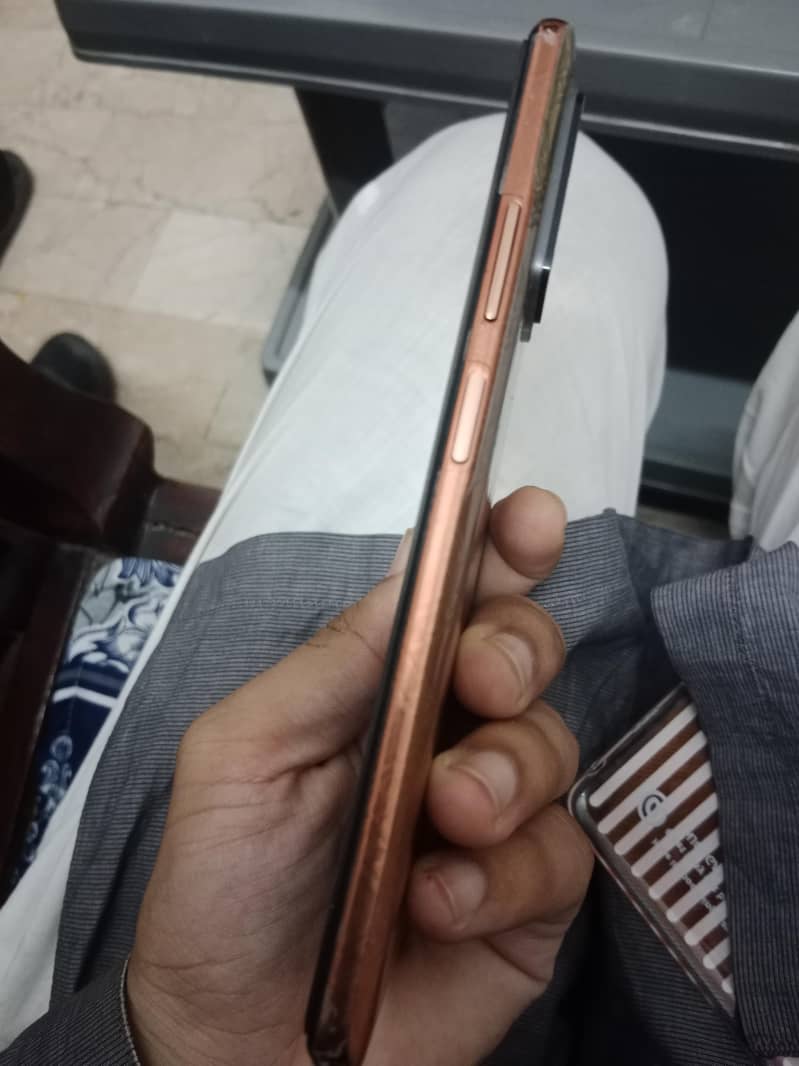 Xiaomi Redmi Note 10 Pro 3