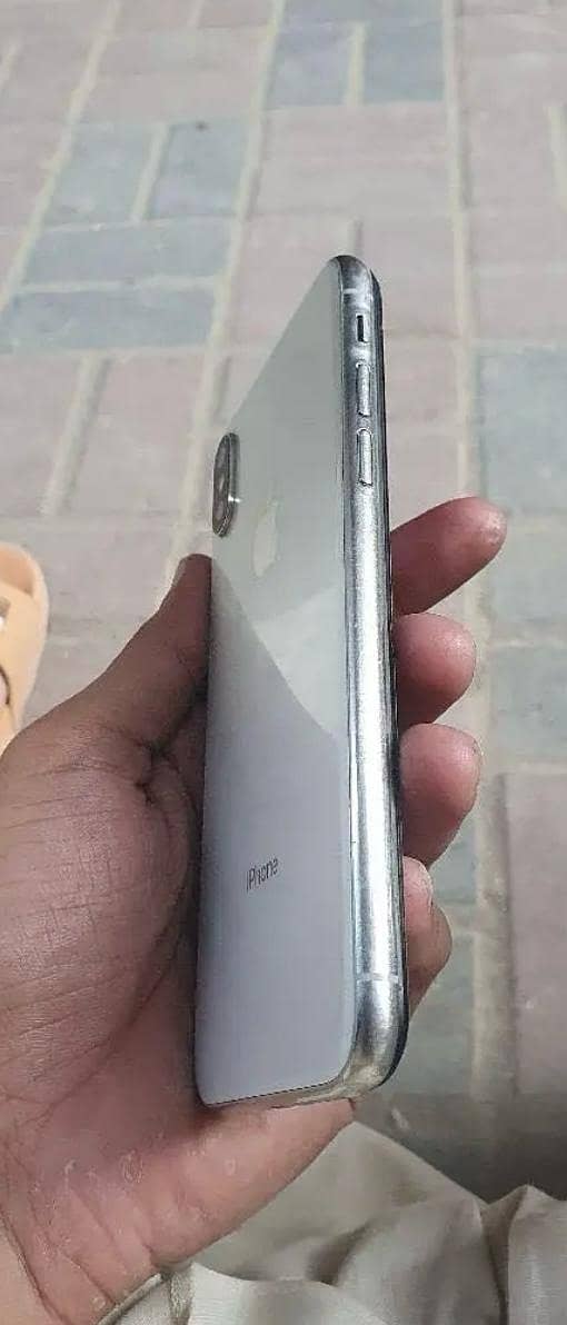 Apple iPhone X 2