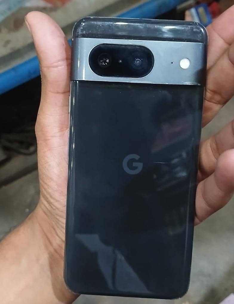 Google Pixel 8 1