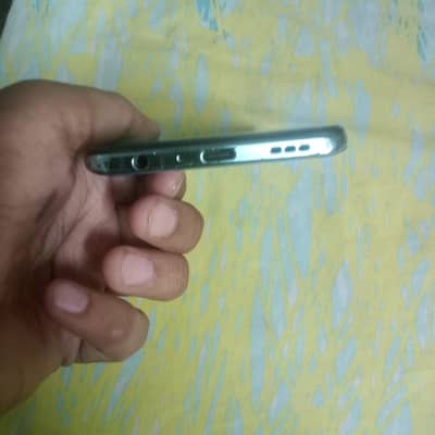 Vivo 128 f15