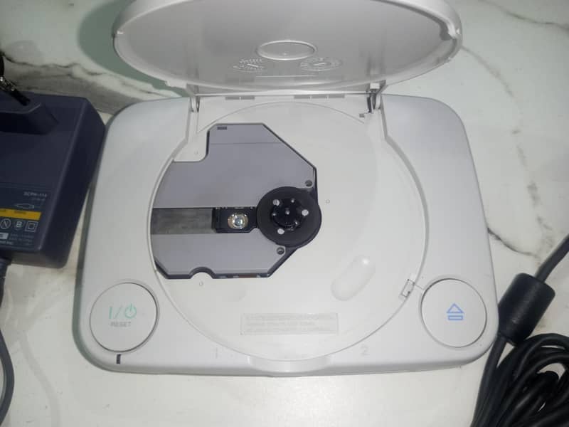 Sony PlayStation 1 4