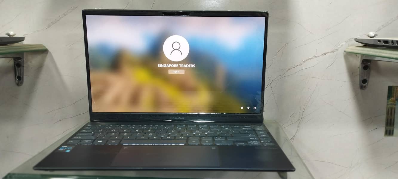 Asus Zenbook 4