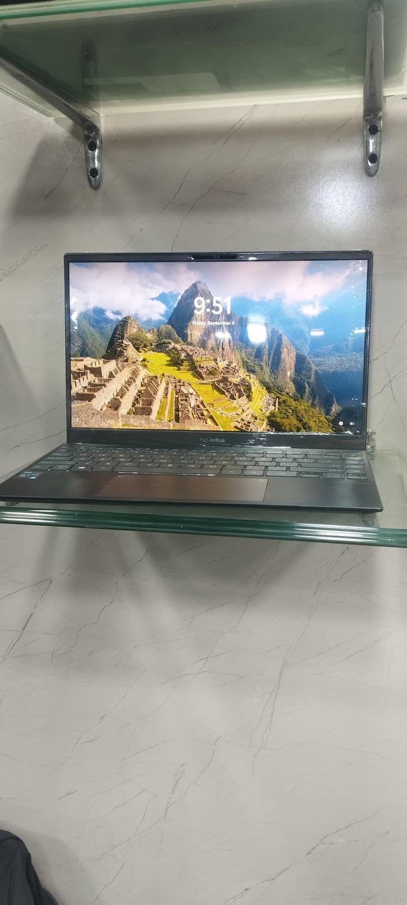 Asus Zenbook 6