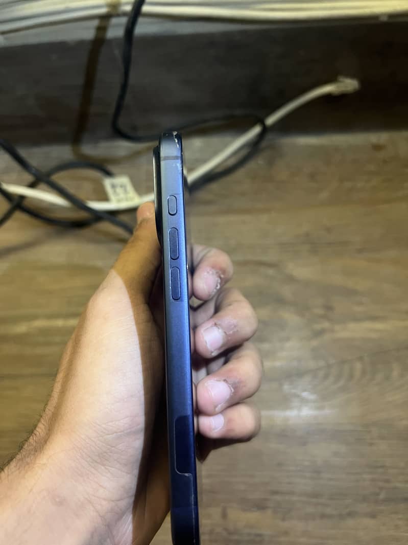 Apple iPhone 17 Pro 0