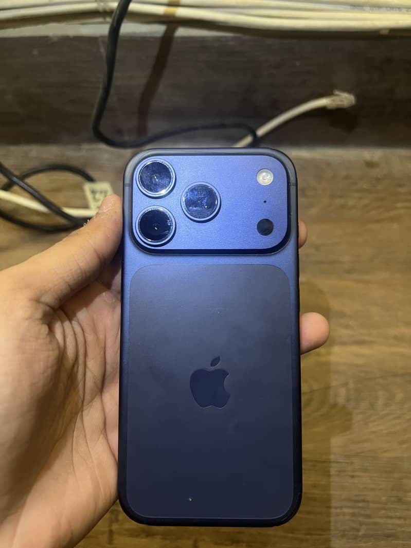 Apple iPhone 17 Pro 5