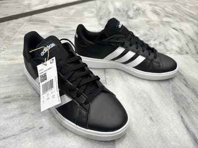 Adidas brand new shoes with box
