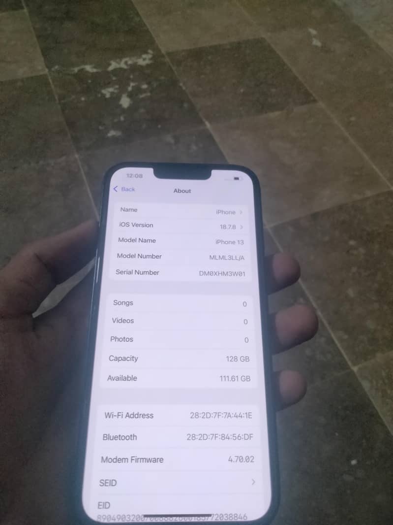 Apple iPhone 13 5