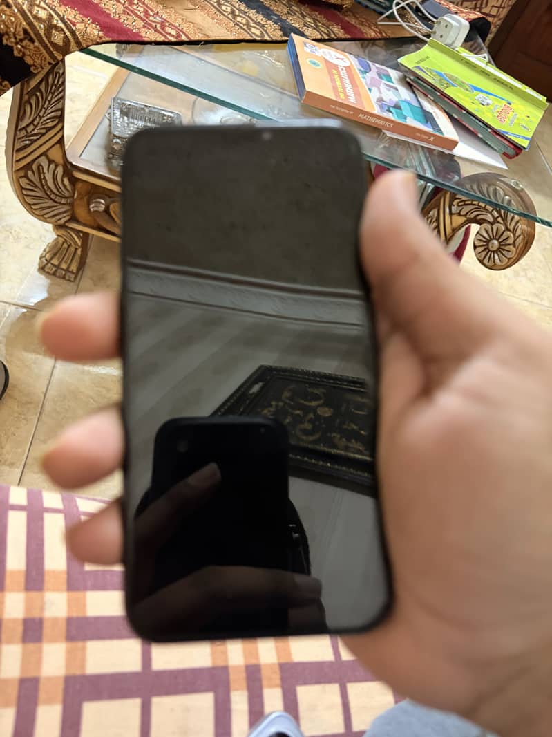 Apple iPhone 11 Pro 5