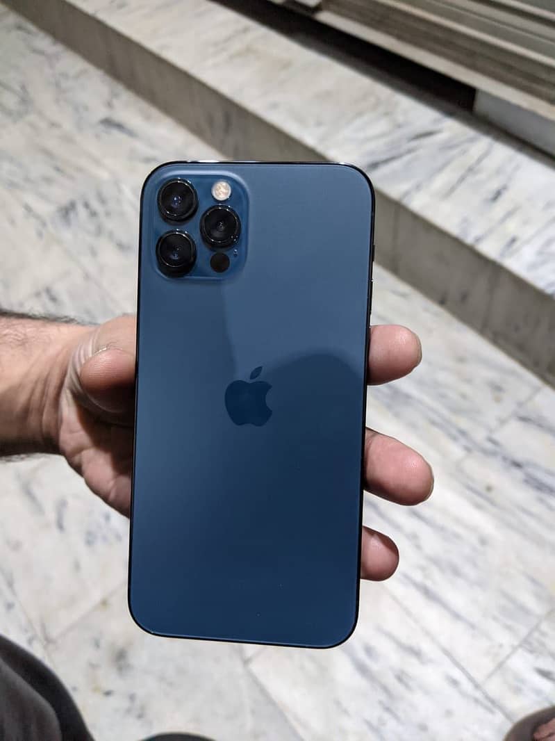 Apple iPhone 12 Pro 0
